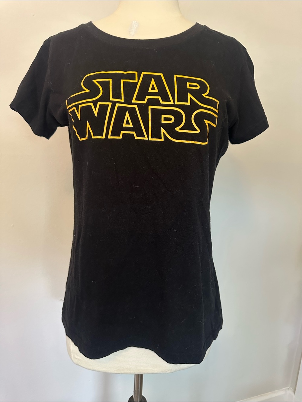 ecru Black Star Wars Logo Tee with Yellow Outline